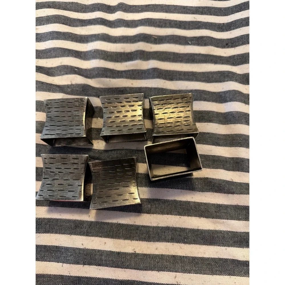 Vintage Hammered Silver Metal Napkin Rings Concave Set of 6 MCM Style